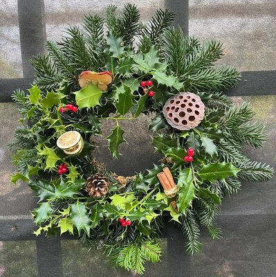 Memorial Wreath - 'Natural' - Small - image 3